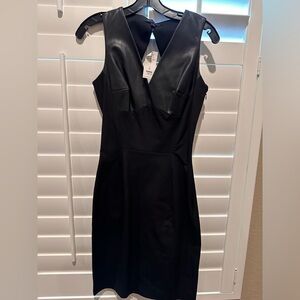 BANANA REPUBLIC Mixed Media LBD Size 2